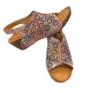 BONAVI Genuine Leather Lace Cutout Slingback Wedge Open Toe Sandals - Like New!